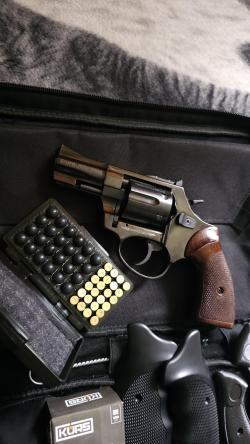 Бульдог-Курс новый! Жирный комплект! Вороненый 1шт. на наличии!