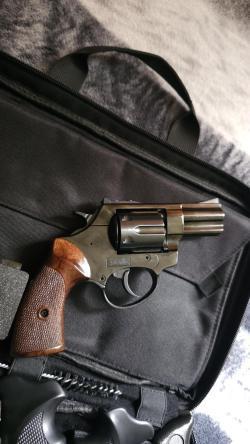 Бульдог-Курс новый! Жирный комплект! Вороненый 1шт. на наличии!