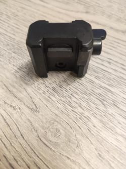 Быстросъемная стойка MAK  под шину Swarovski на Weaver (5850-6000) 1-ШТУКА