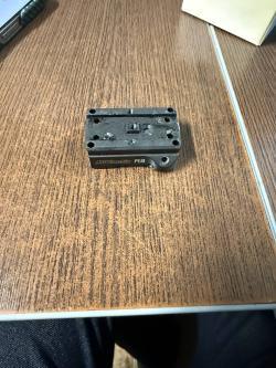 Быстросъемное крепление MAKnetic Blaser R93/8 для Aimpoint