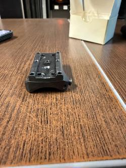 Быстросъемное крепление MAKnetic Blaser R93/8 для Aimpoint