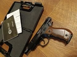 C75 сигнально шумовой пистолет