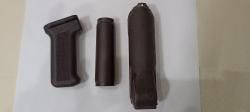 Цевье от  АК пластиковый,  цвет слива