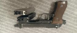 Страйкбольная версия пистолета Beretta M92 Long от фирмы WE, Тайвань