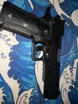 Colt 1911