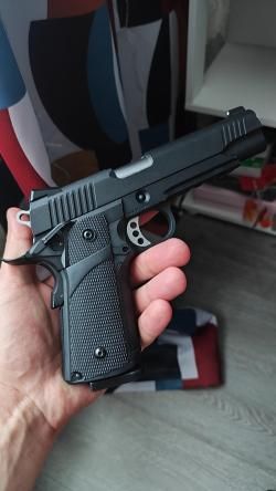 Colt kjw