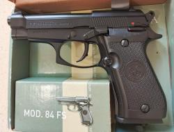 Crosman 1008 REPEAT AIR, Crosman 338 Auto, Umarex Beretta M84 FS