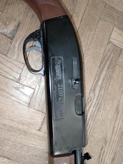 Crosman 2100