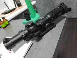 Vortex Strike Eagle 1-6x24 на кронштейне Vortex