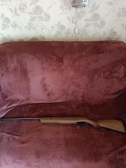 CROSMAN R8-30020