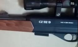CZ 512