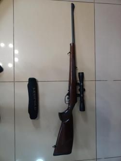CZ 527 LUX с оптикой LEUPOLD VX-I 2-7x33mm