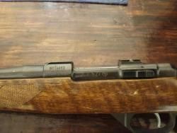 CZ-527 Lux