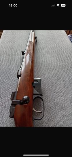 CZ-527