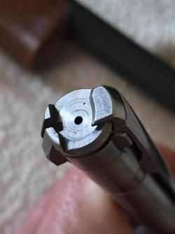 CZ 527