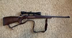 CZ 527