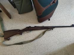 CZ 527