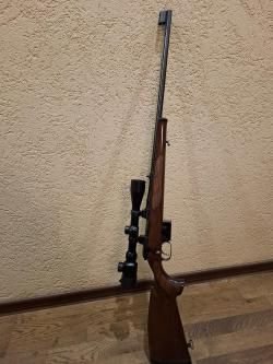 CZ 527