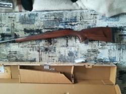 CZ-550 LUX