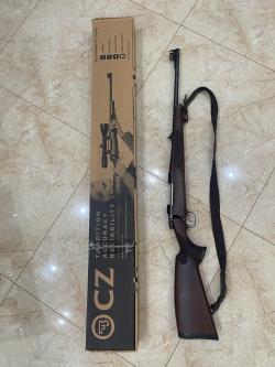 Cz 557 Lux 