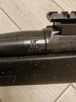 CZ 557 night sky