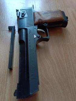 Daisy 400.desert eagle.