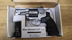 Dan Wesson 2.5&quot; пневматический револьвер