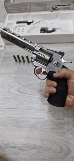 Dan Wesson 6"