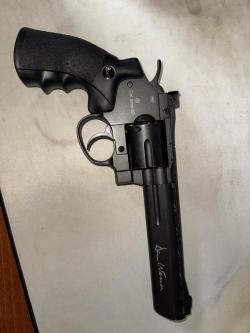 Dan Wesson, Urban Grey Револьвер ASG
