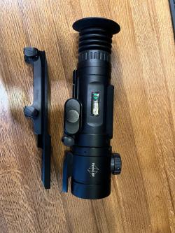 Dedal Venator (тепловизор)