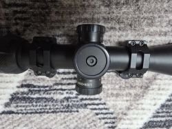 Discovery 4-16x44 SF