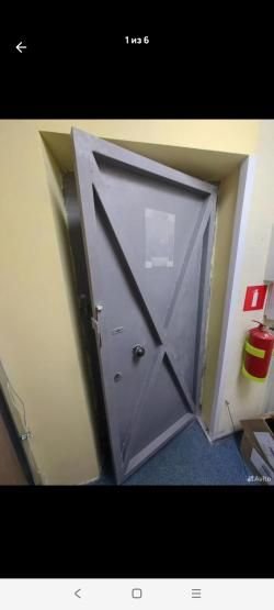 Дверь в Комнату Хранения Оружия 