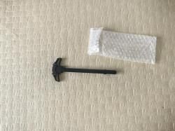 Двусторонняя ручка зарядки AR-15 