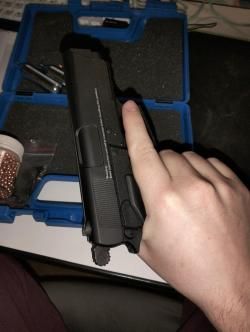 EKOL ES P66 C Пневматический пистолет до 3 Дж