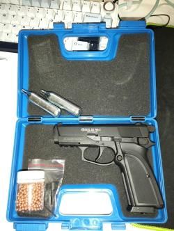 EKOL ES P66 C Пневматический пистолет до 3 Дж