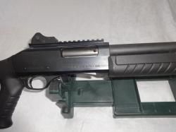 1) Fabarm Sdass.2)Winchester 1300