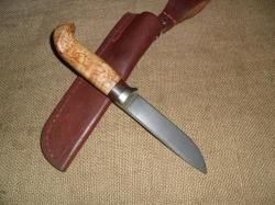 Финка из стали D2