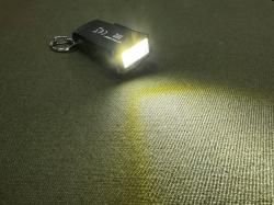 Фонарь-брелок Nitecore TIP2