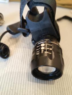 фонарь подствольный с выносной кнопкой на цевье