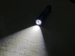 Фонарь повседневный nitecore MH10 V2