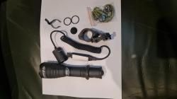 Фонарь тактический ArmyTek Predator XP-E2 