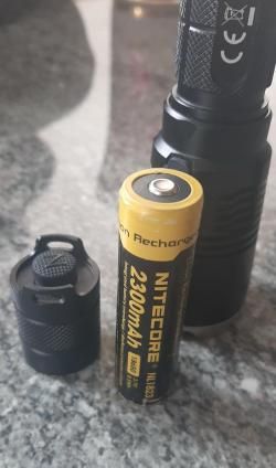 Фонарь тактический NITECORE MH27UV Hunting Kit 