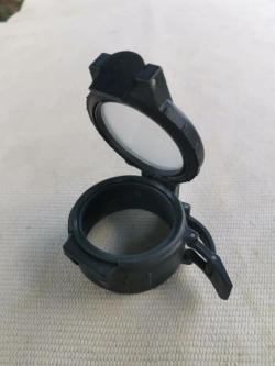 Фонарь ThruNite Catapult V3 (с кобурой,с фильтром и доп. отсеком с батарейкой).