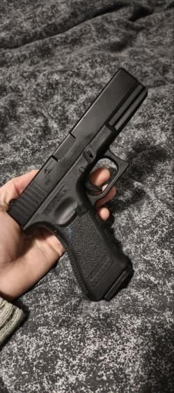 Газовый пистолет Glock для страйкбола