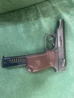 Газовый пистолет ИЖ-79-8, №TOM 2445