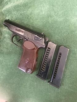 Газовый пистолет ИЖ-79-8, №TOM 2445