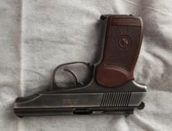 Газовый пистолет ИЖ-79