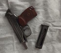 Газовый пистолет ИЖ-79