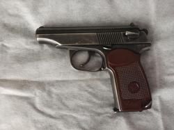 Газовый пистолет ИЖ-79