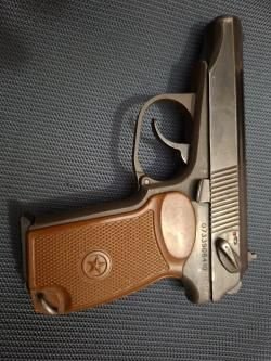 Газовый пистолет МР-79_9ТМ